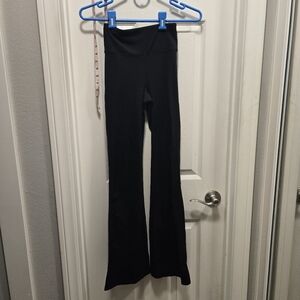 TALA High Waisted Flared Yoga Pants  Size Xs